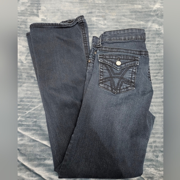 Kut From The Kloth Dark Wash Bootcut Jeans! - Picture 1 of 8